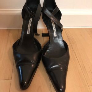 Manolo Blahnkick pointed toe heels, size 10